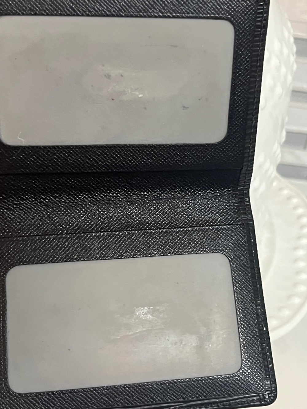 Louis Vuitton Black Epi Leather Card/ID Holder - Picture 3 of 10